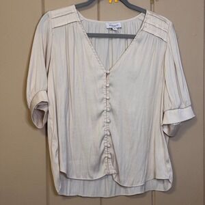 Evereve Womens V-Neck Button Front Blouse Champagne Pintuck Puff Sleeve Top M